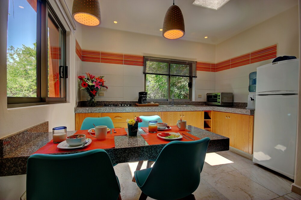 Bungalow, 2 Double Beds, Kitchen - In-Room Kitchen
