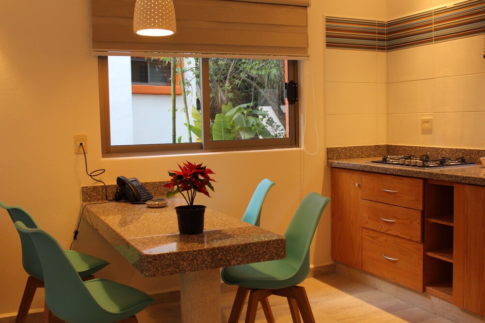 Bungalow, 2 Double Beds, Kitchen - Guestroom