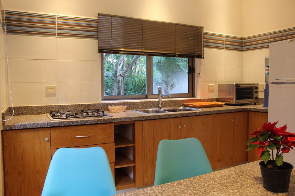 Bungalow, 2 Double Beds, Kitchen - In-Room Kitchen