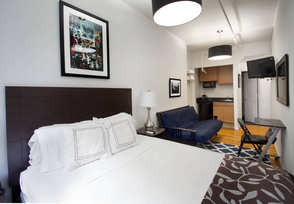 Guestroom