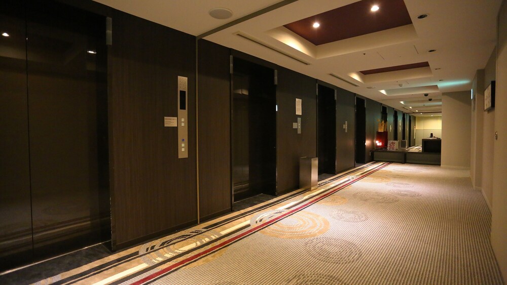 Hallway, Hotel Sunroute Plaza Shinjuku