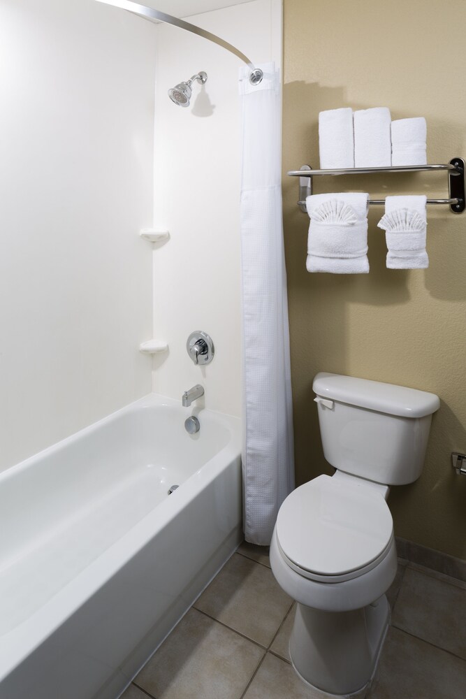 Bathroom, Best Western Plus Henderson Hotel