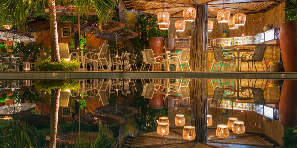 Poolside Bar