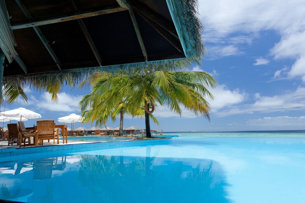 Infinity Pool