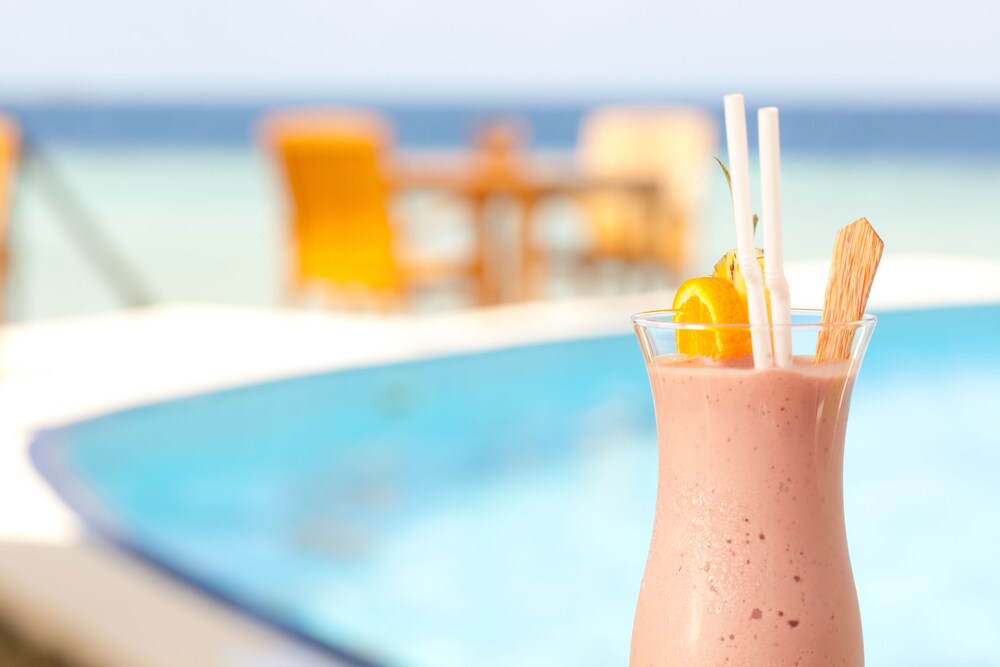 Poolside Bar