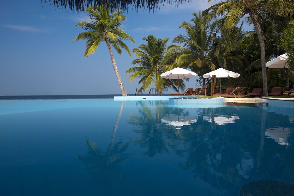 Infinity Pool