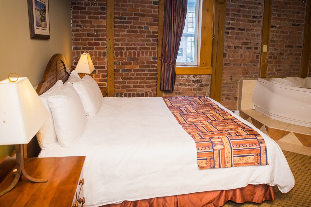 Guestroom View
