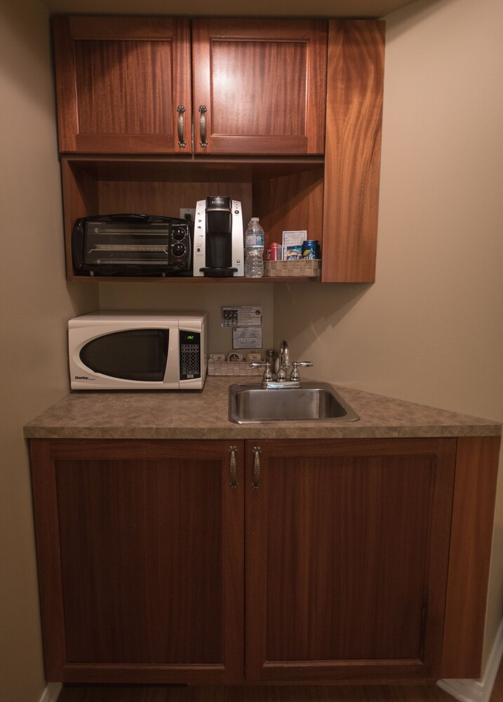 In-Room Kitchenette