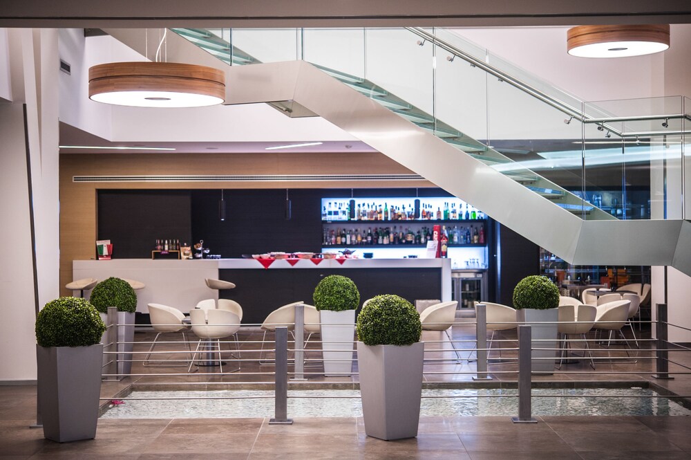 Hotel Bar