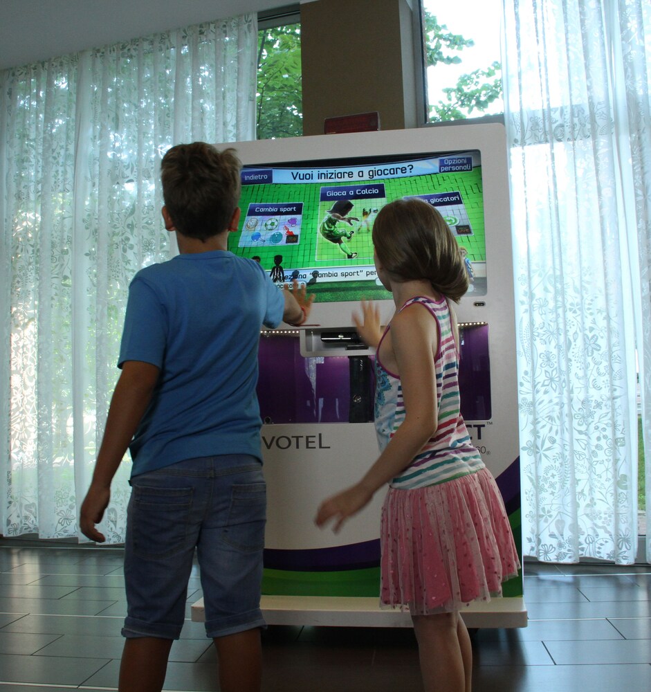 Area giochi per bambini (al coperto)