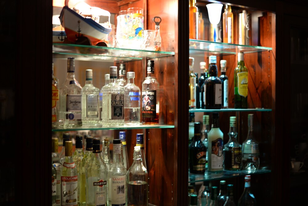 Hotel Bar