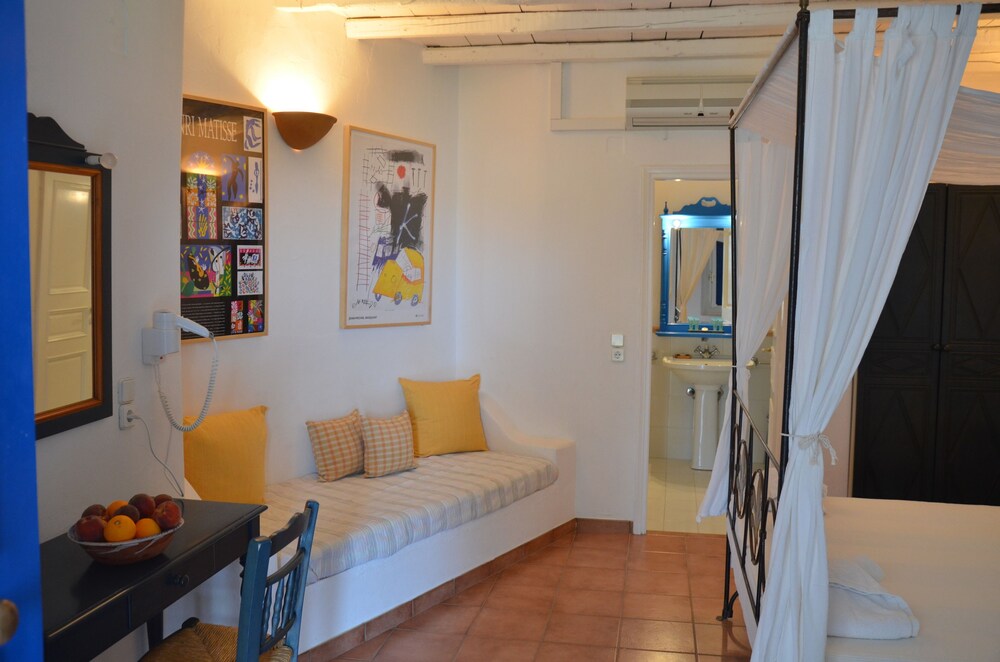 Guestroom