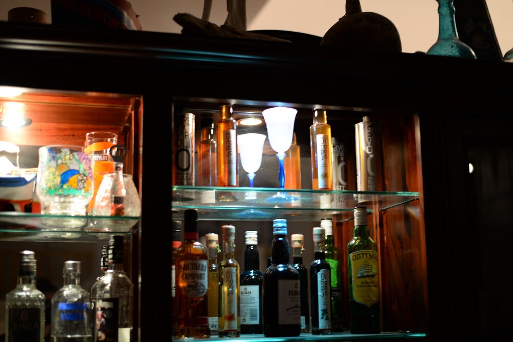 Hotel Bar