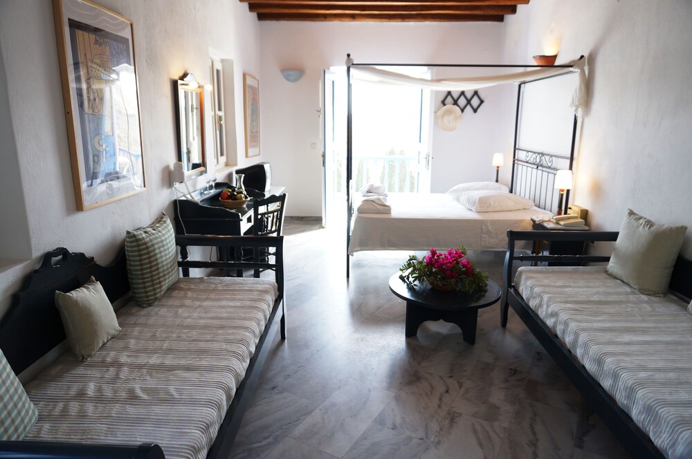 Guestroom