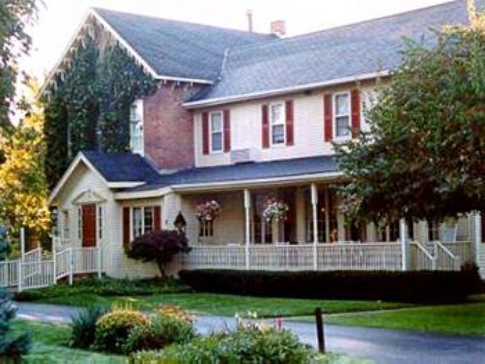 Hotel Front