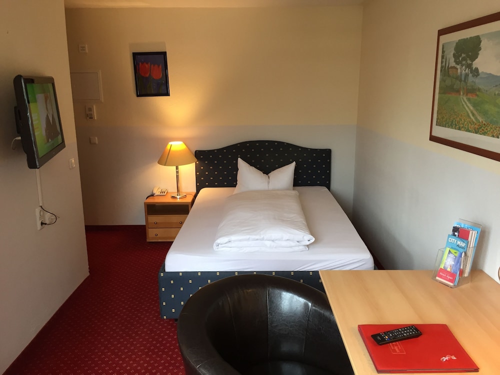 Deluxe Single Room - Guestroom
