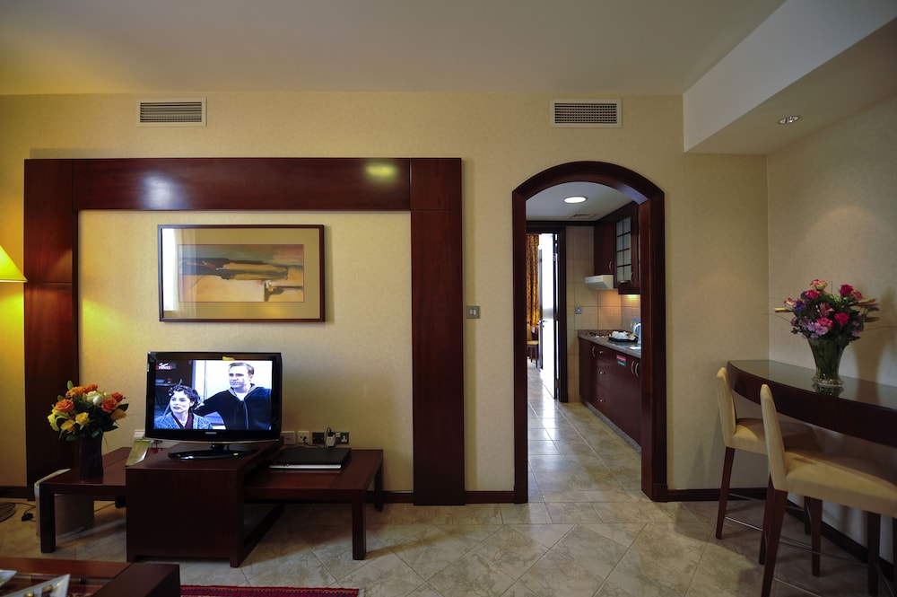 Junior Suite - Guestroom