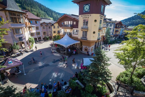 Coast Sundance Lodge