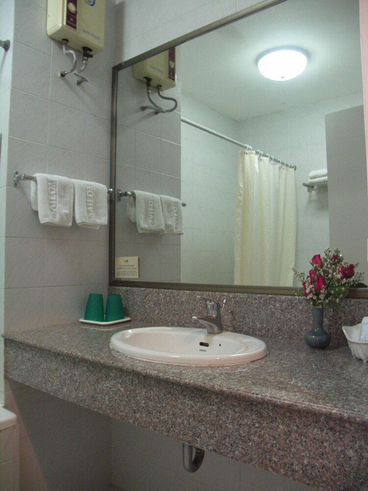 Superior Room - Bathroom Sink