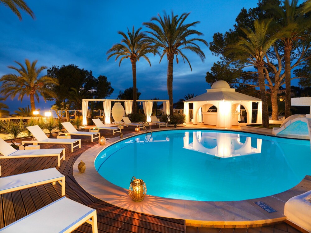 Rooftop Pool