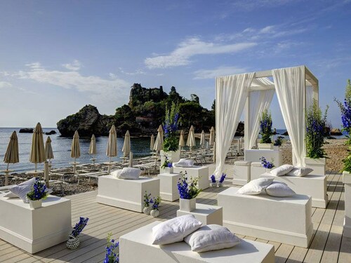 Outdoor Banquet Area