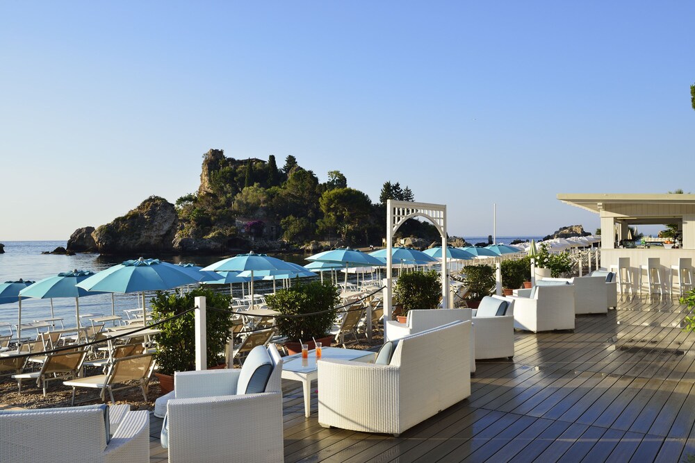 Sundeck