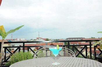 Guestroom View