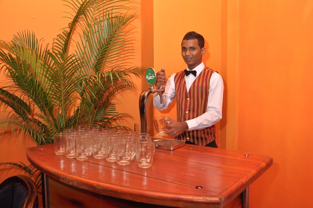 Hotel Bar