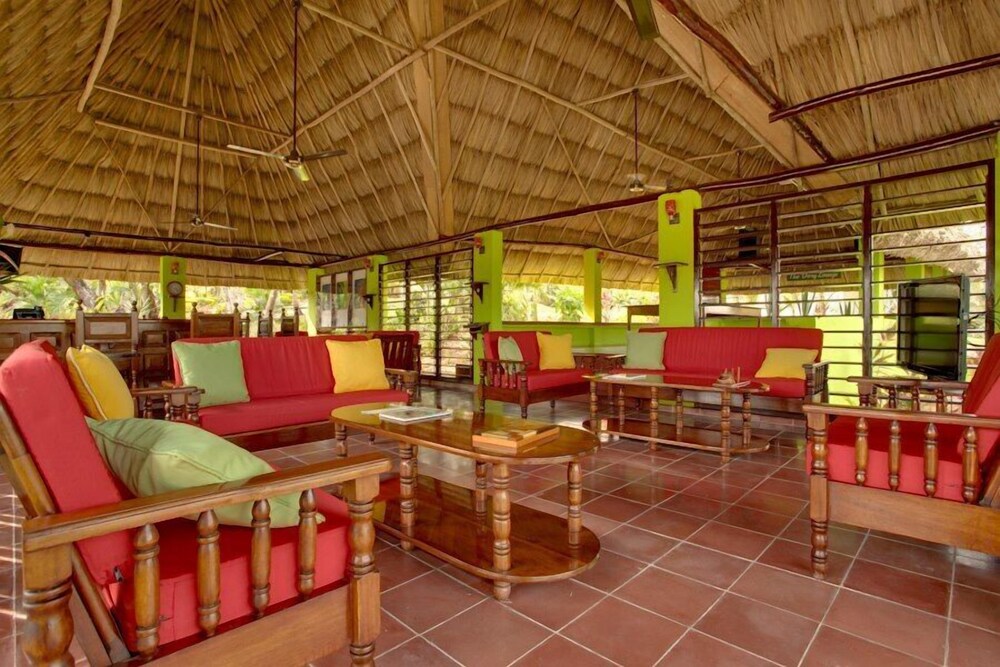 Hotel Lounge