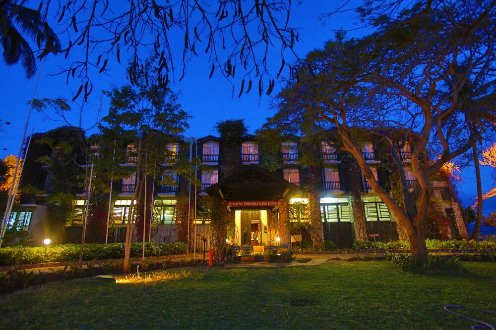 Hotel Front - Evening/Night