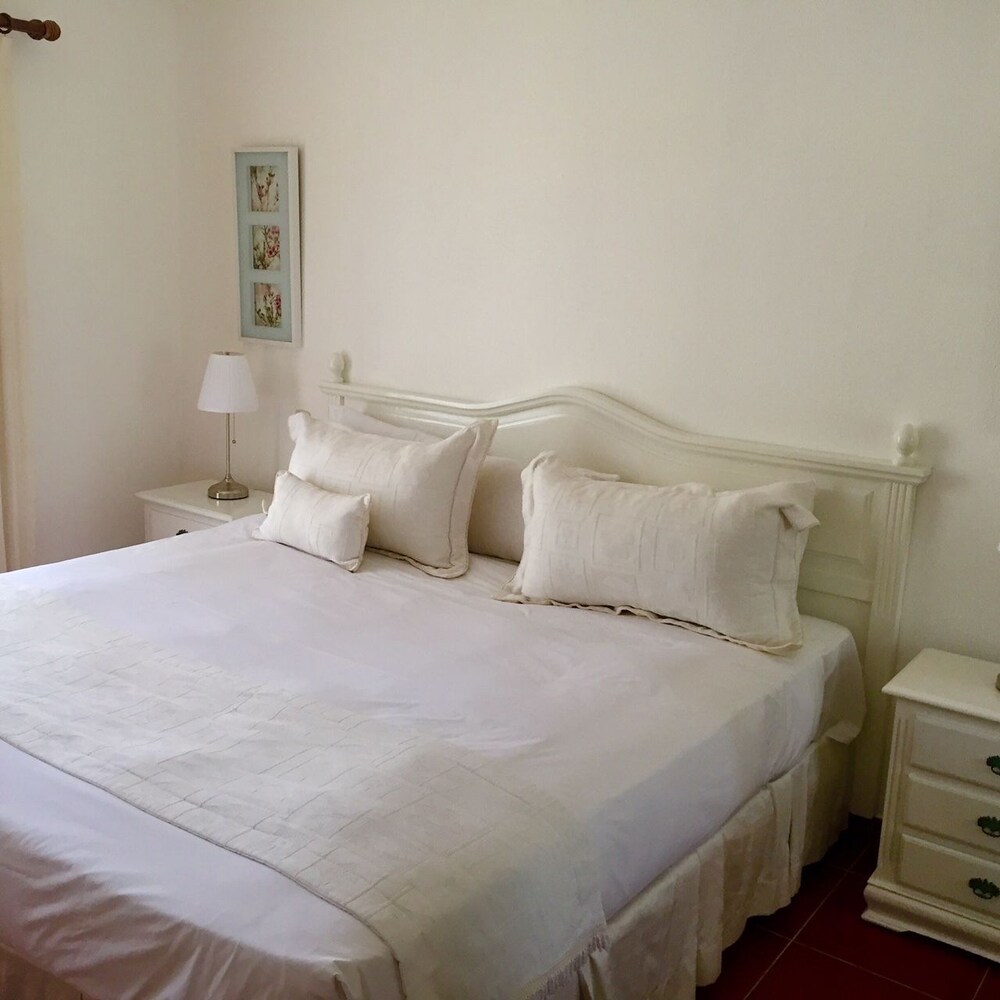 Apartment, 2 Bedrooms - Guestroom