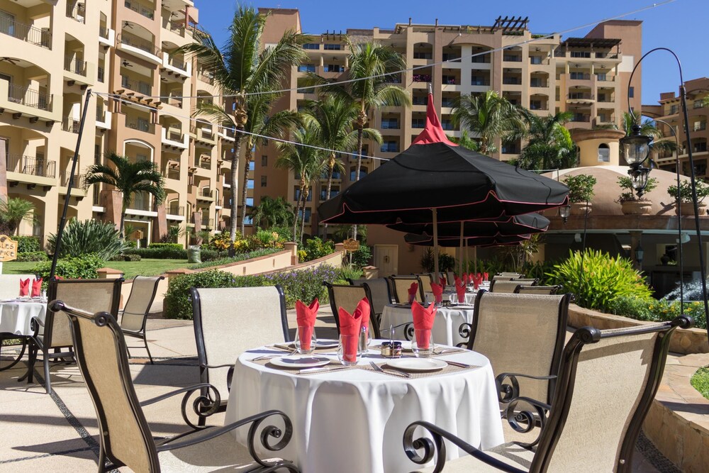 Outdoor dining, Villa La Estancia Beach Resort & Spa Riviera Nayarit