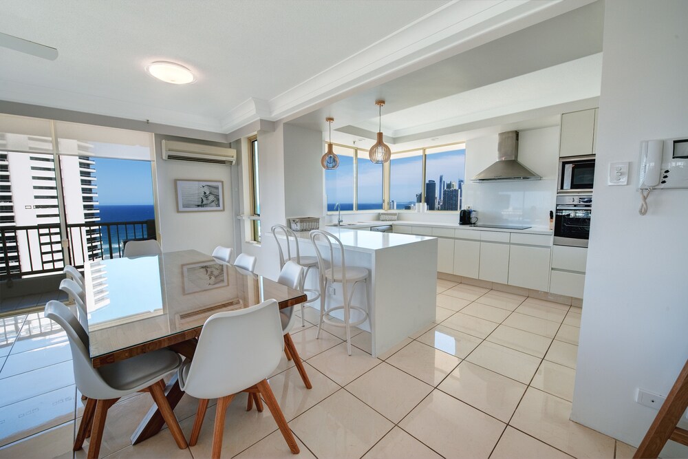 3 Bedroom Executive Plus - Living Area