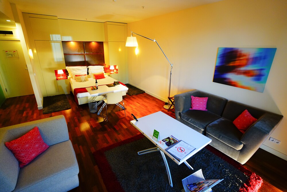 Guestroom