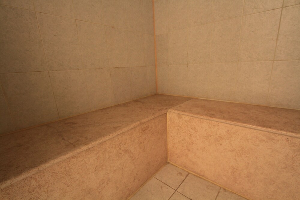 Steam Room