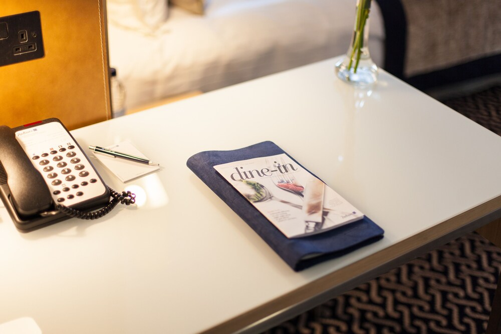 Room Service - Dining