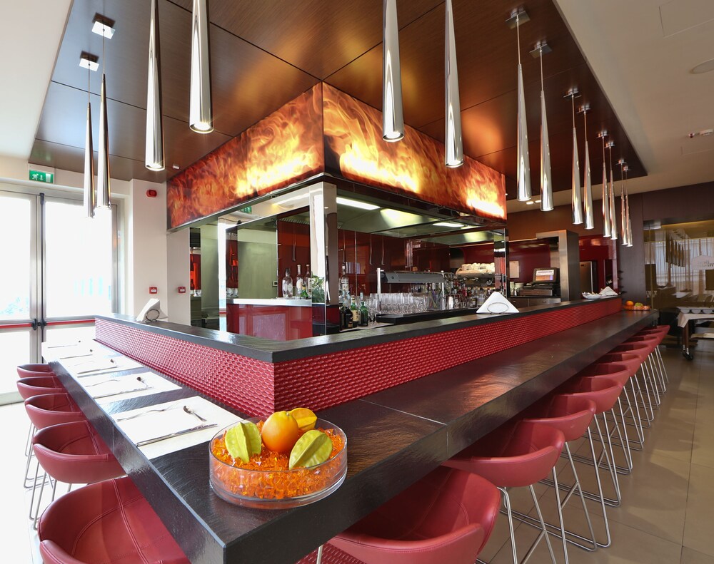 Hotel Lounge