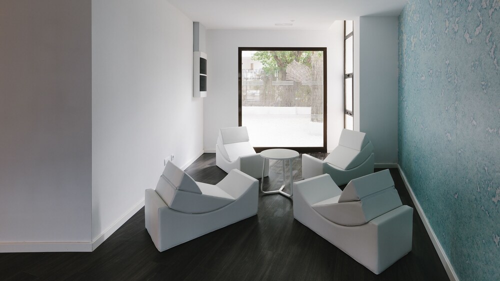 Spa Reception