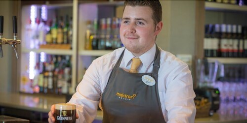 Hotel Bar