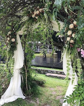 Outdoor Banquet Area