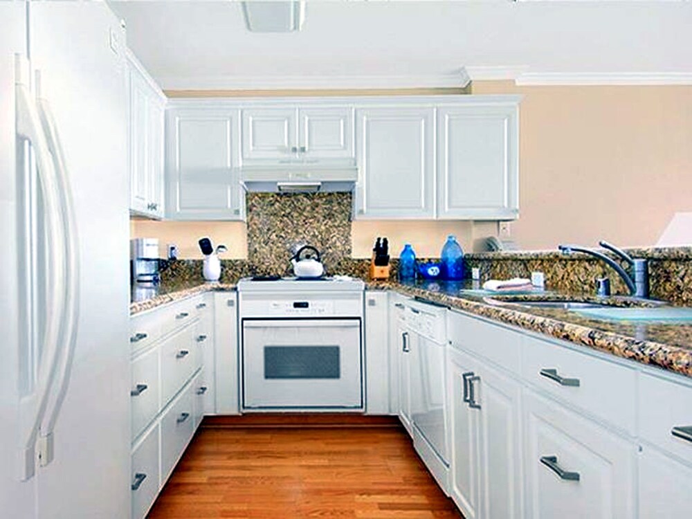 Standard Room, 1 Bedroom, Oceanfront - In-Room Kitchen