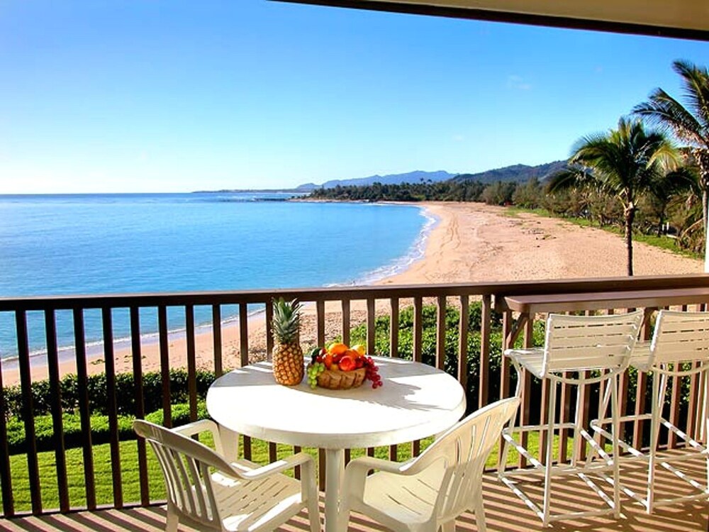 Standard Room, 1 Bedroom, Oceanfront - Balcony