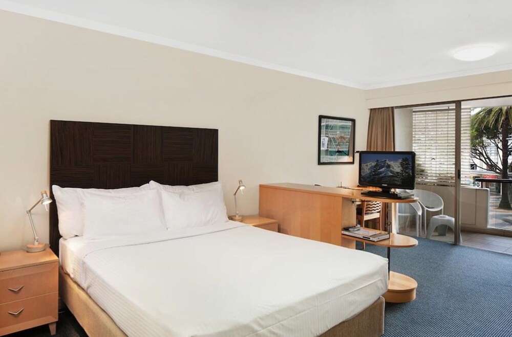 Studio Apartment - Guestroom