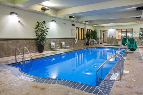 Holiday Inn Bloomington-Airport