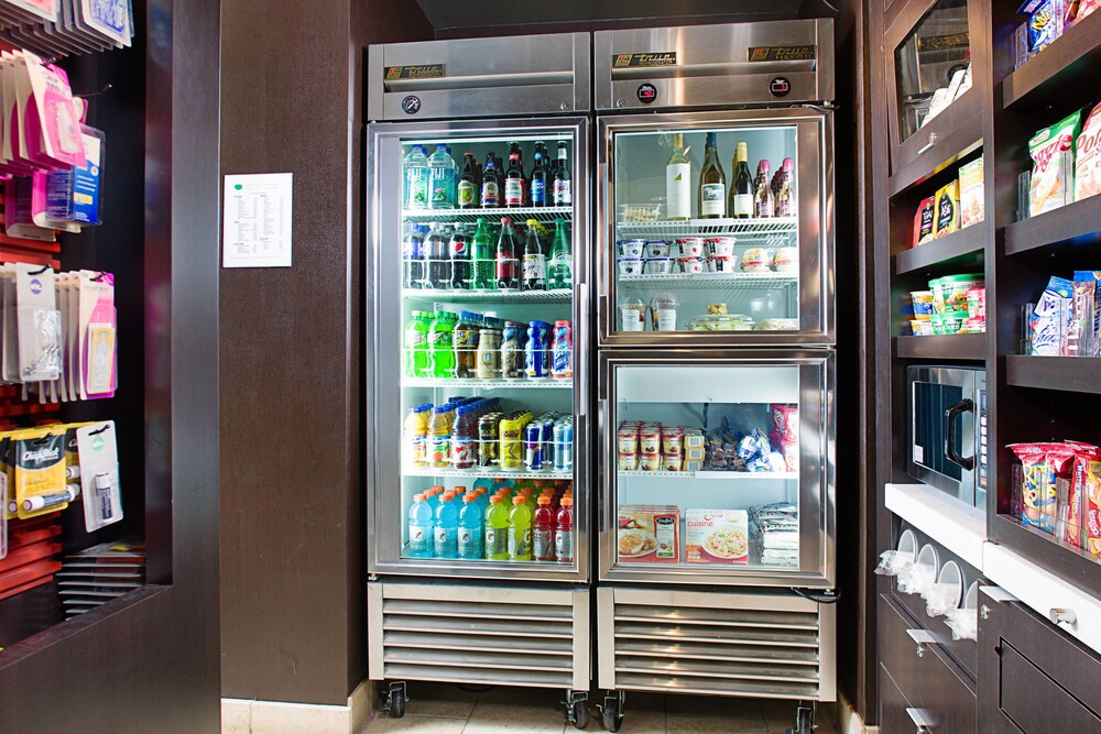 Snack Bar