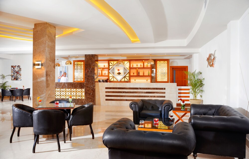Hotel Bar