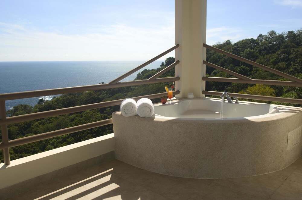 Bañera profunda