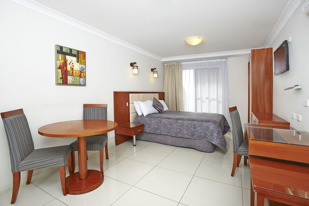 Studio - Guestroom
