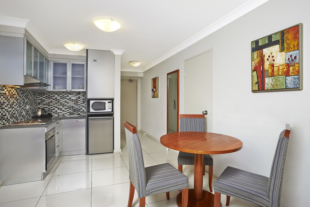 Studio - In-Room Dining