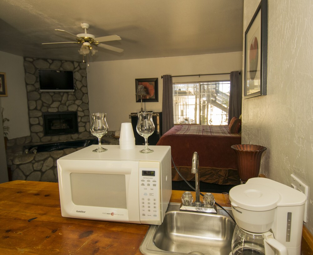 In-Room Kitchenette